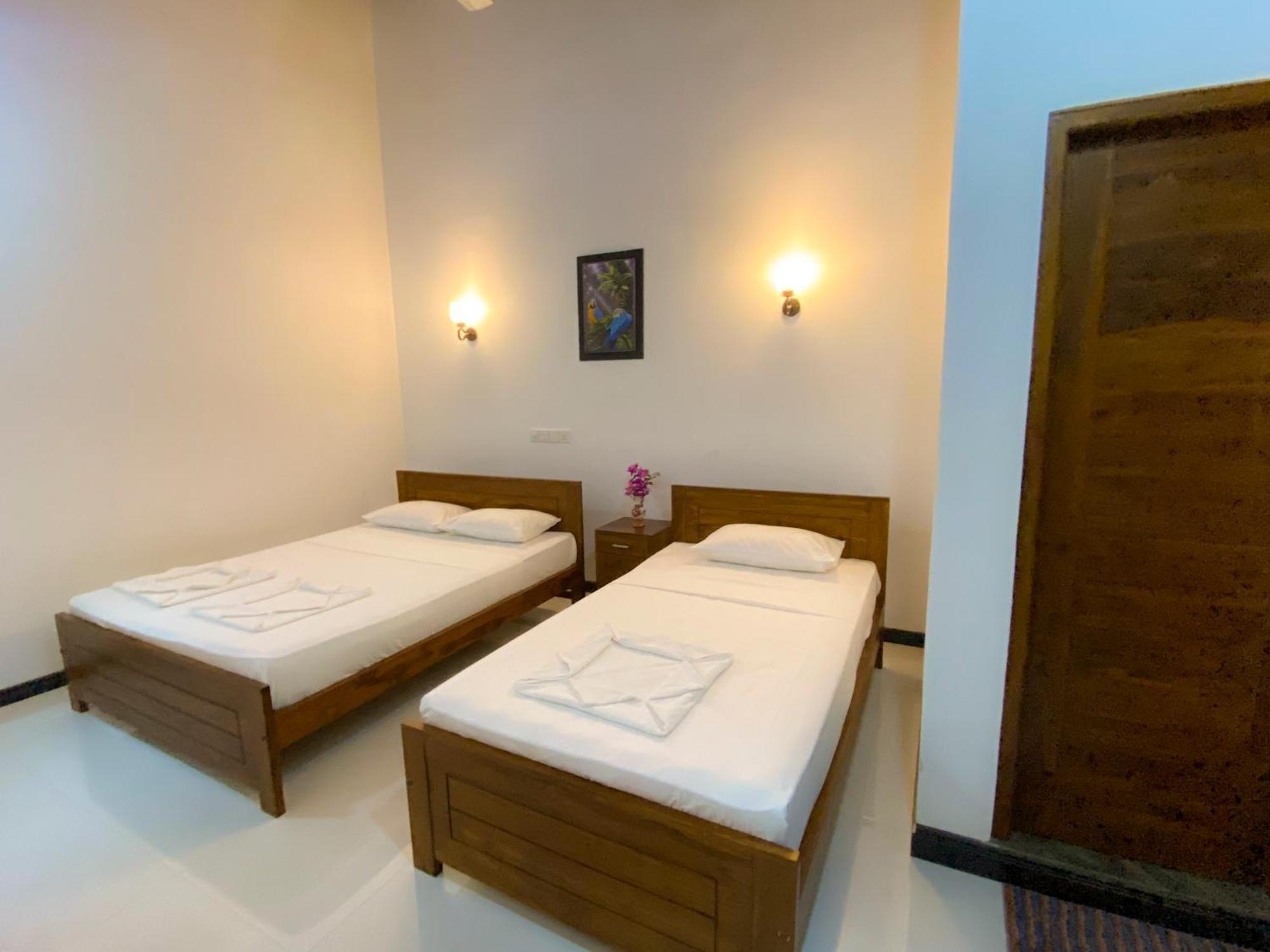 Yala Safari Green Home Stay Tissamaharama Exterior foto